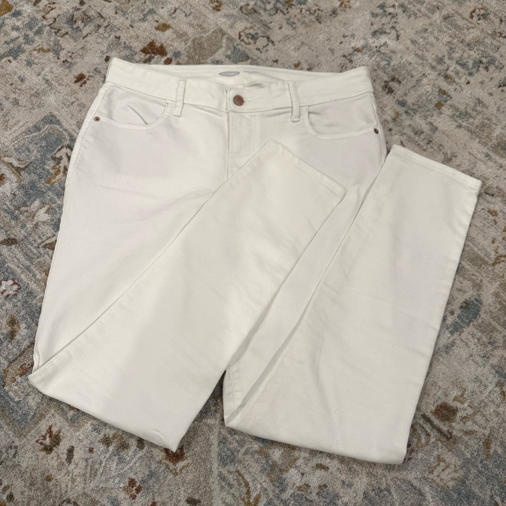 Old Navy White Super Skinny Ankle Jeans – Women’s 12 (L) – Stretch